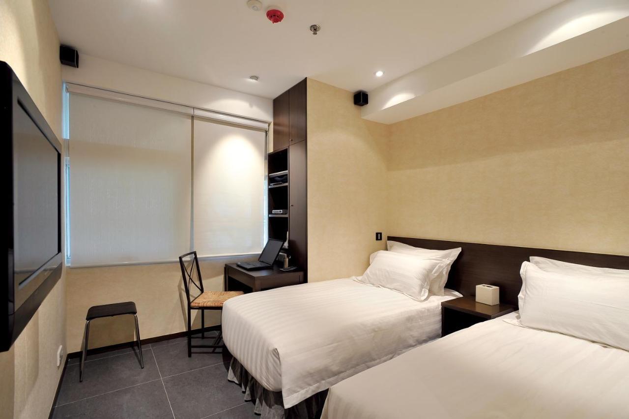 Hotel Mingle With The Star à Hong Kong Extérieur photo