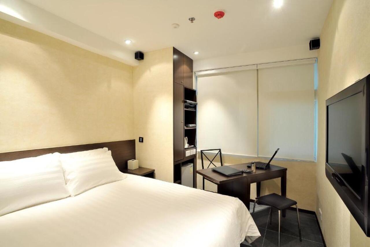Hotel Mingle With The Star à Hong Kong Extérieur photo